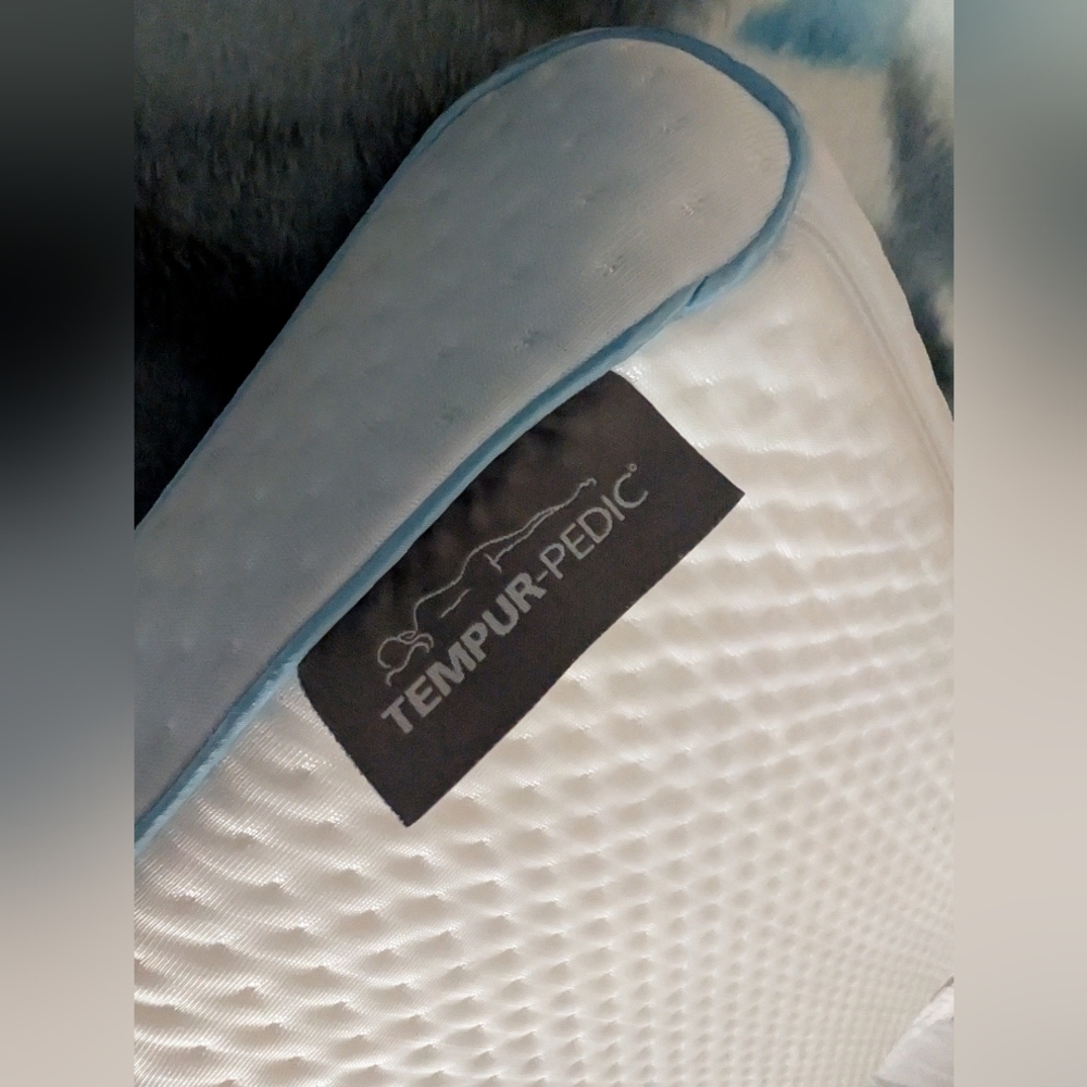 Tempur-pedic TEMPUR-Neck™ Pillow - Medium